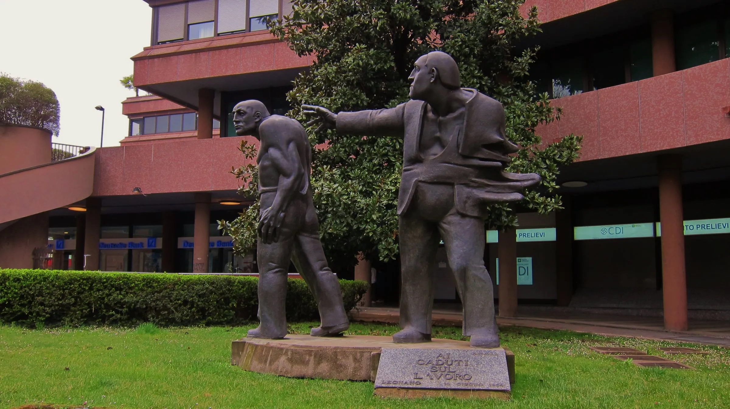 Monumento ai caduti sul lavoro dell'Anmil a Legnano