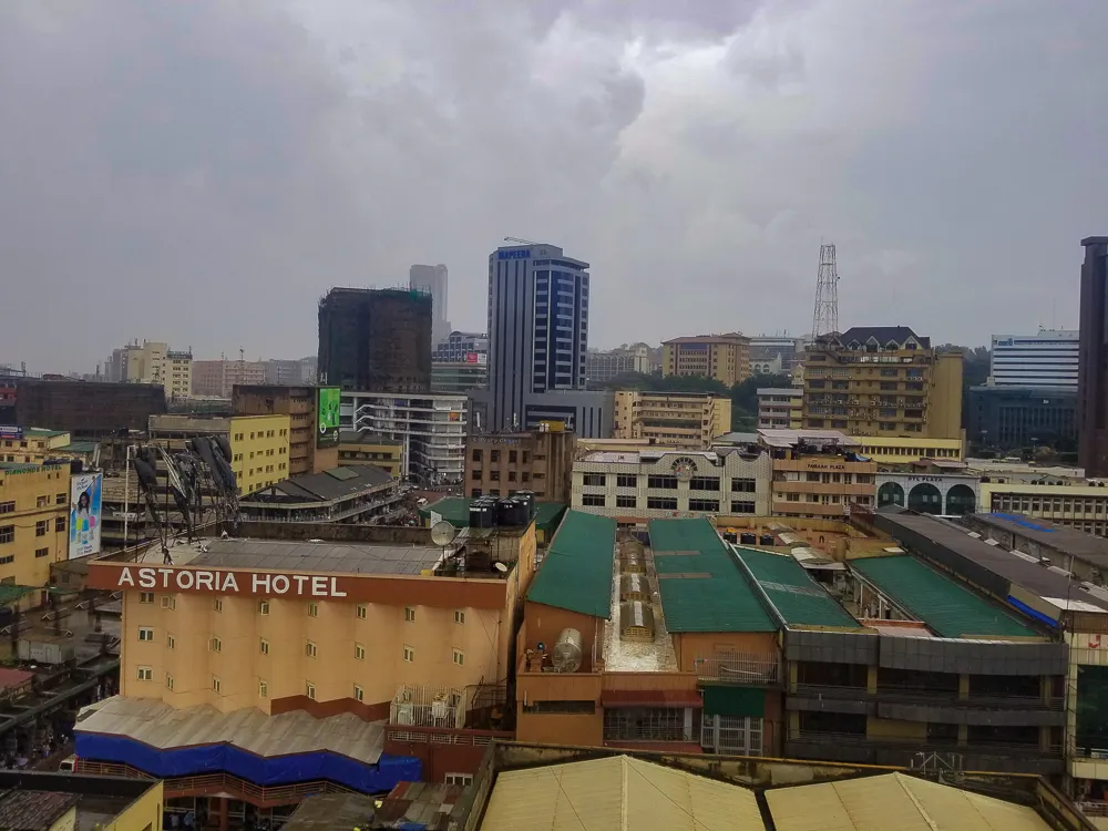 Vista dall'alto del centro di Kampala, capitale dell'Uganda, dove sarebbe previsto l'hub per i rimpatri